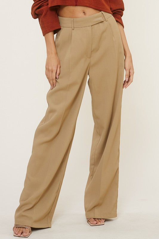 
            
                Load image into Gallery viewer, Central park trouser
            
        